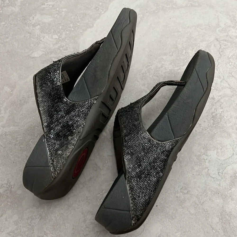 FitFlop Electra Grey Sequin sandals sz 7